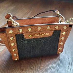 MICHAEL KORS